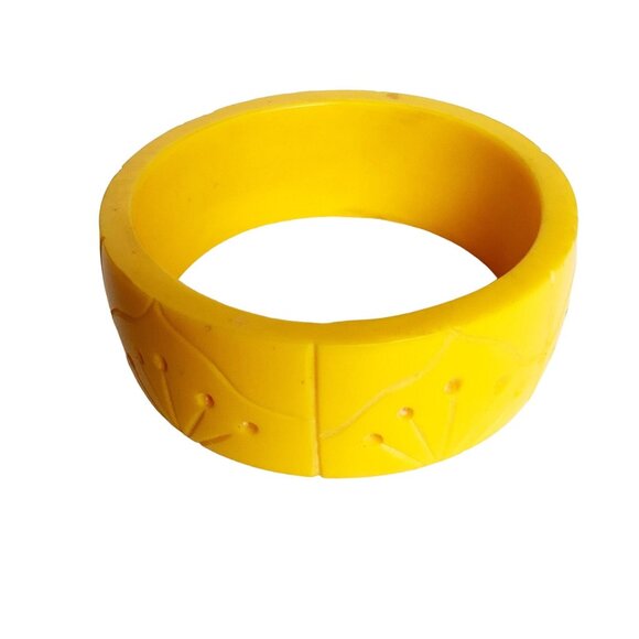 Carved Bangle Bracelet Bright Yellow Wide Thick and Heavy Spring Summer Bracelet - Picture 1 of 6